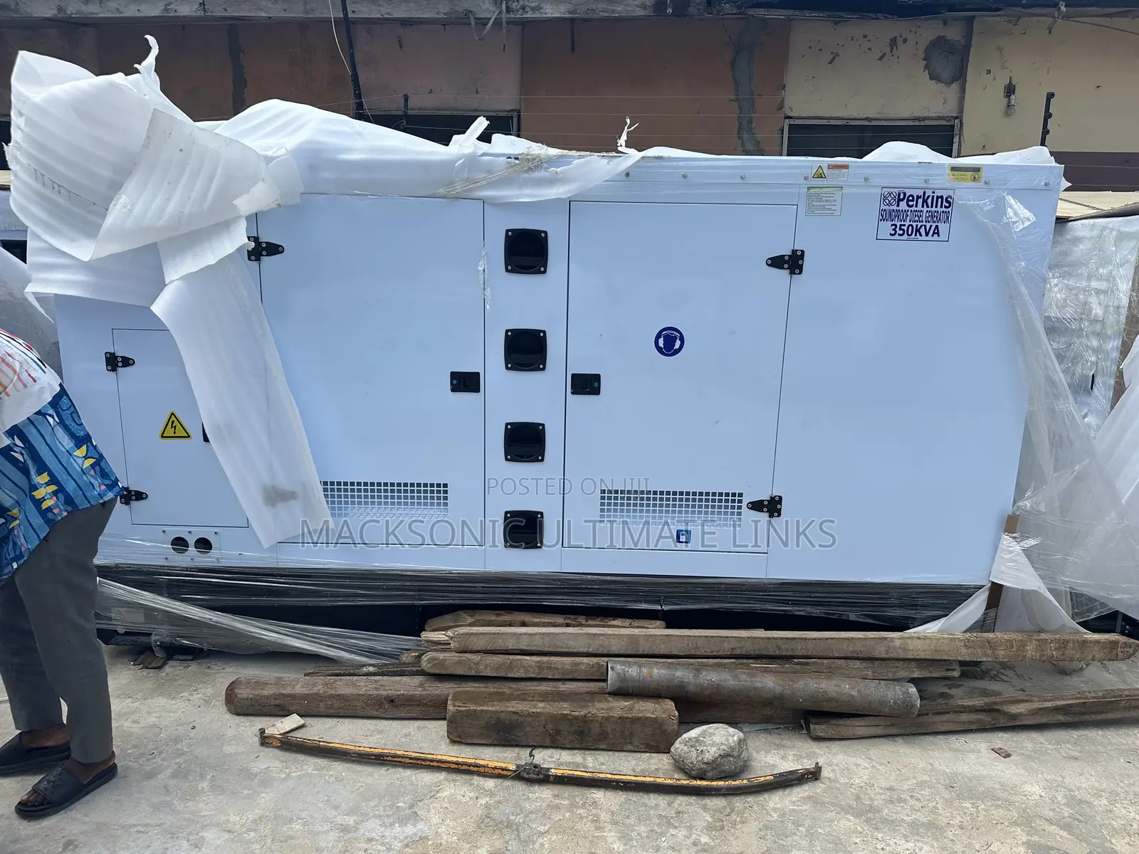 Standard Sp350kva Perkins Soundproof Generator With Warranty