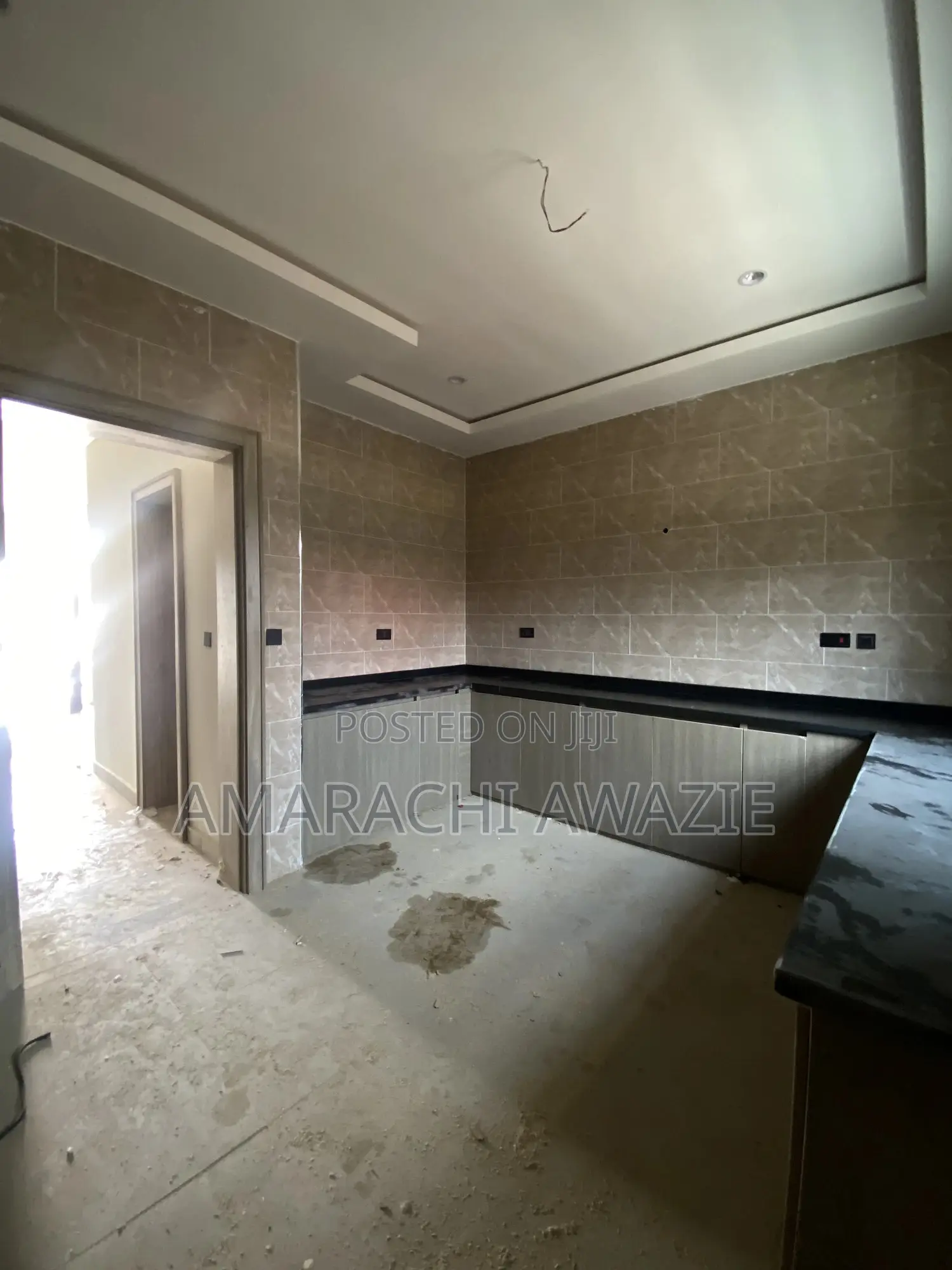 4bdrm Townhouse / Terrace in Mabushi for rent