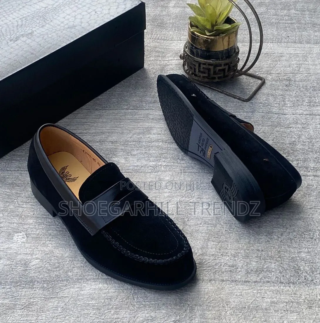 Classy Men Suede Loafer Shoes in 2 Designs