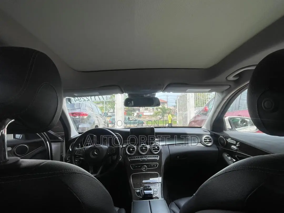 Mercedes-Benz C300 2016 White