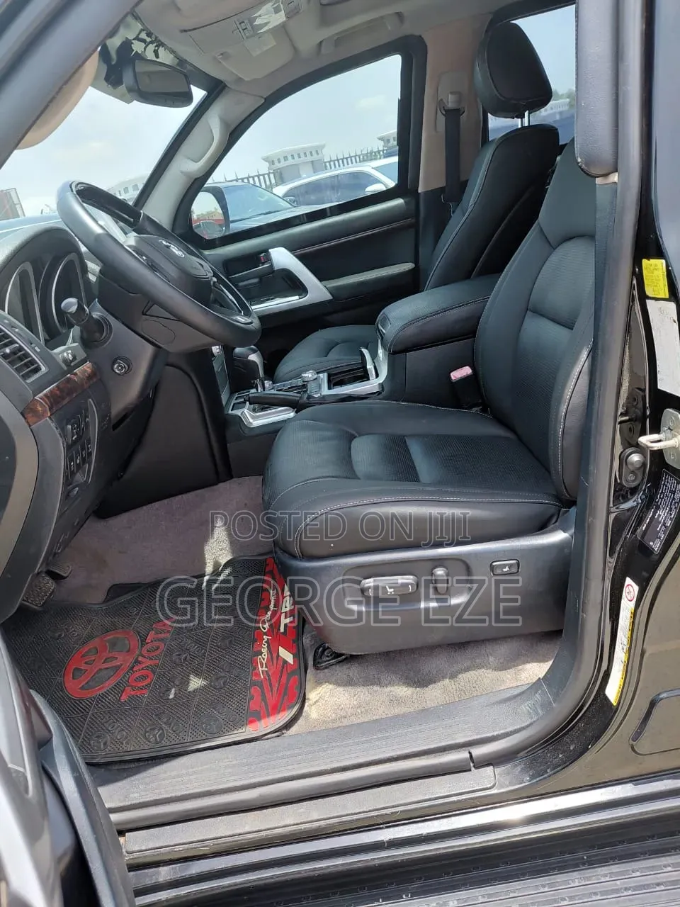 Toyota Land Cruiser 2017 Black