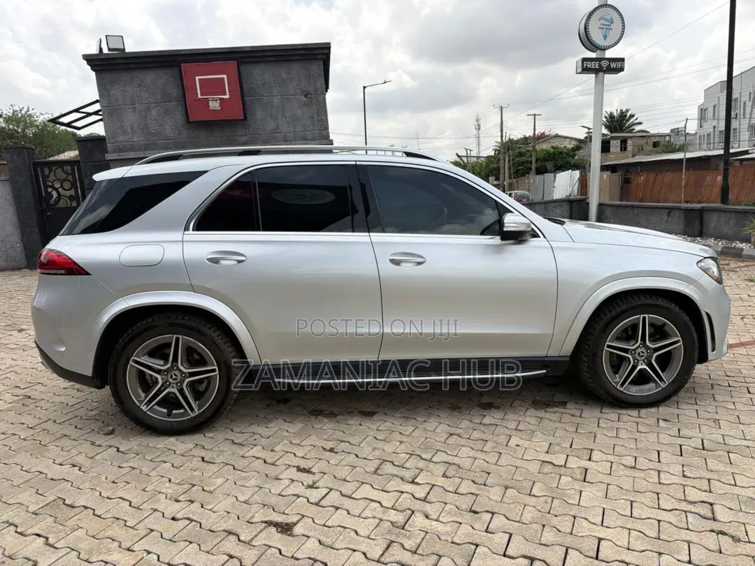 Mercedes-Benz GLE-Class 2021 Silver