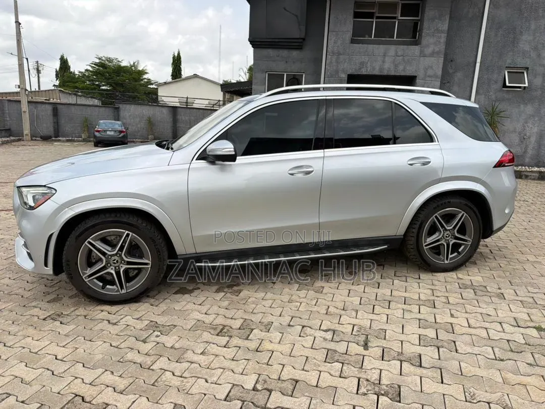 Mercedes-Benz GLE-Class 2021 Silver