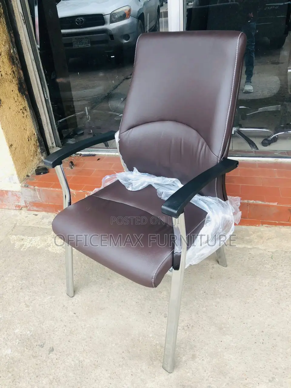 Executive Visitor Chair