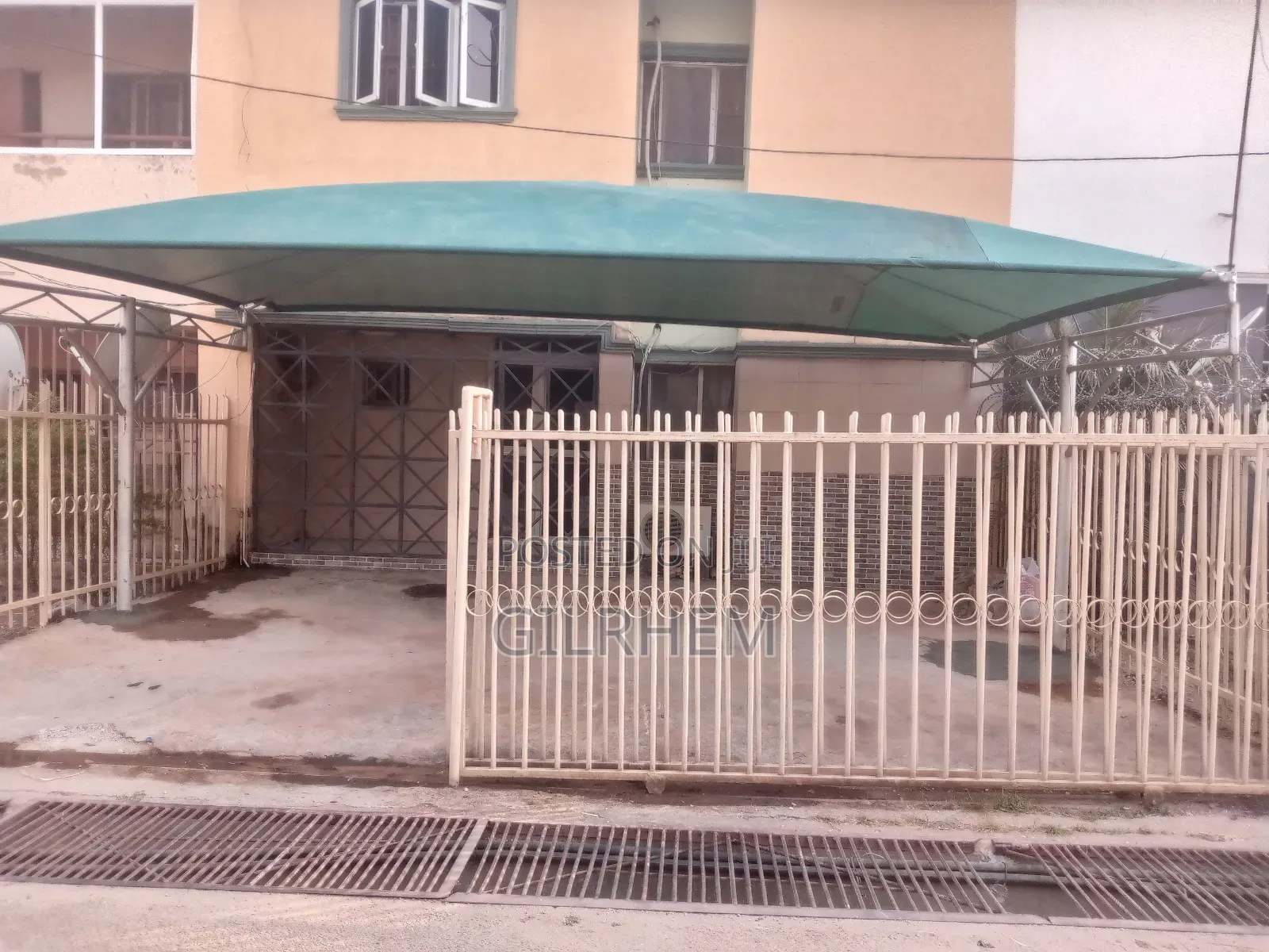 Car Ports With Net