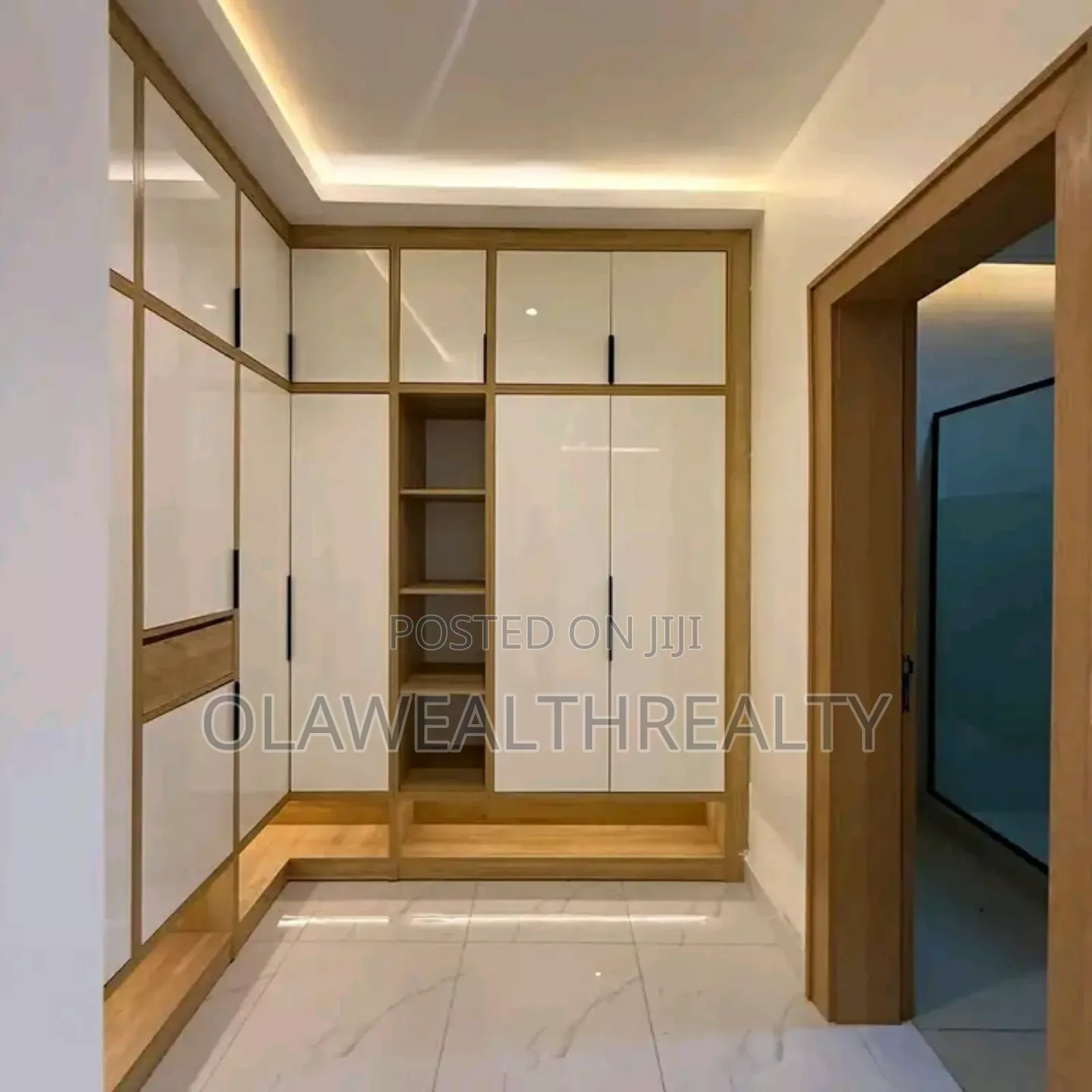 4bdrm Duplex in Guzape District for sale