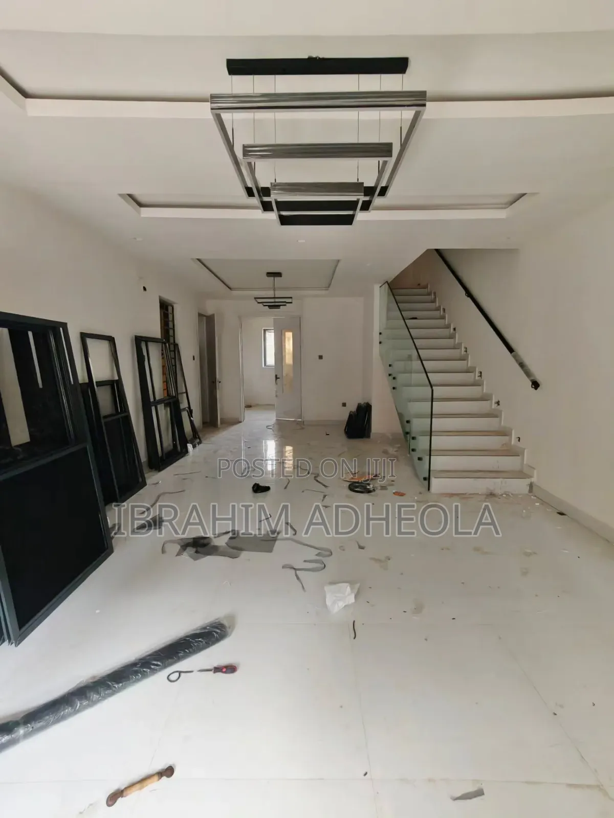 5bdrm Duplex in Ikeja Gra for sale
