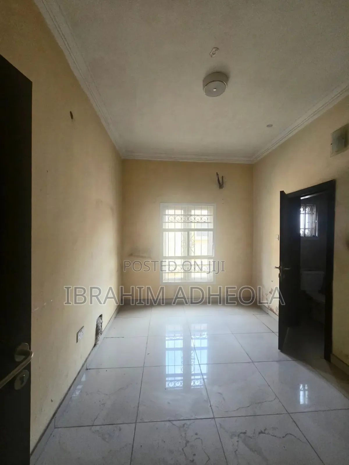 4bdrm Duplex in Maryland, Mende for sale