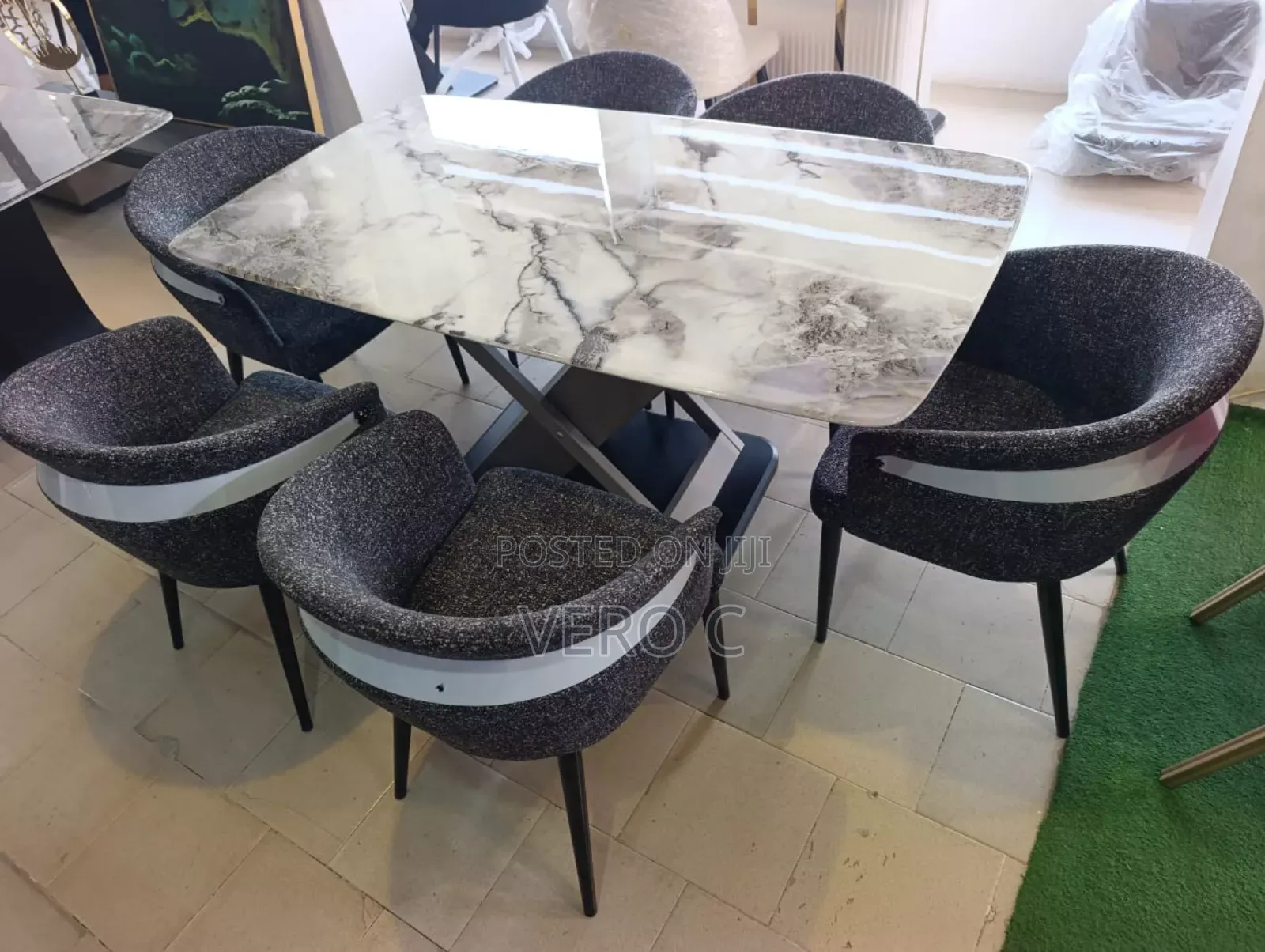 Luxury 6 Seaters Dining Table and Chairs.