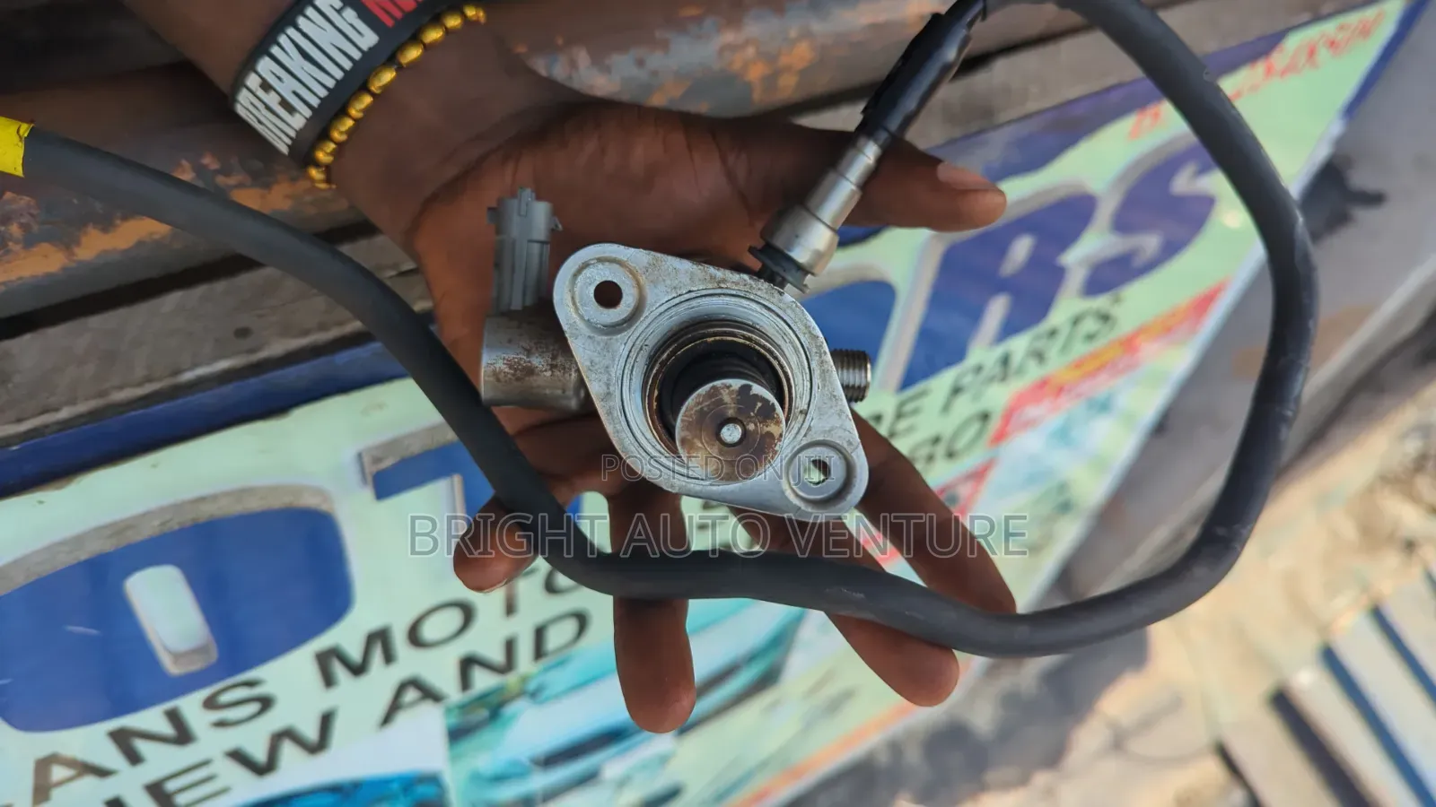Fuel Pressure Pump Sensor Hyundai Sonata Santa Fe Tucson Ix35 2012