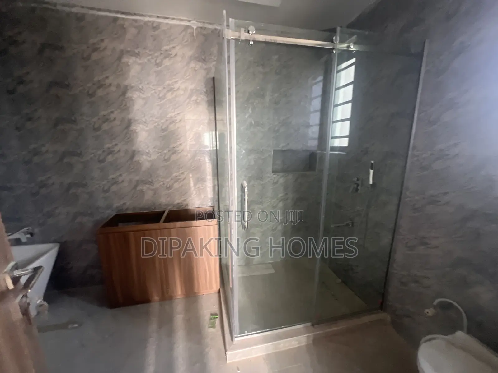 4bdrm Duplex in Ogba for sale