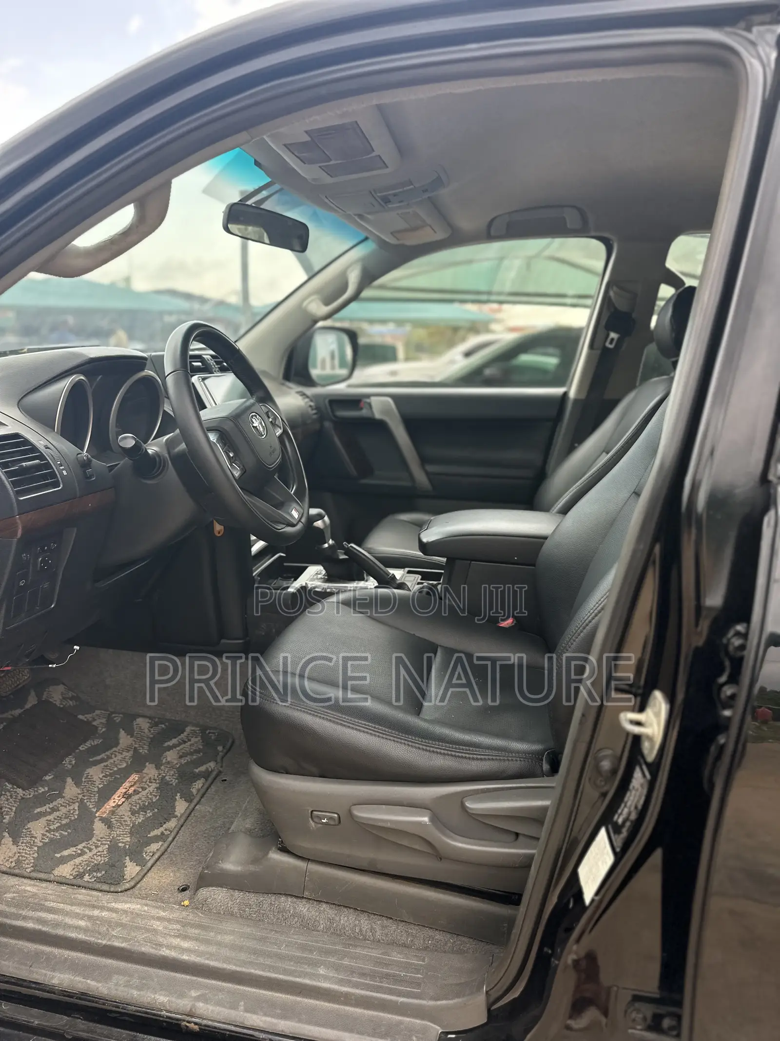 Toyota Land Cruiser Prado 2.7 i 2013 Black
