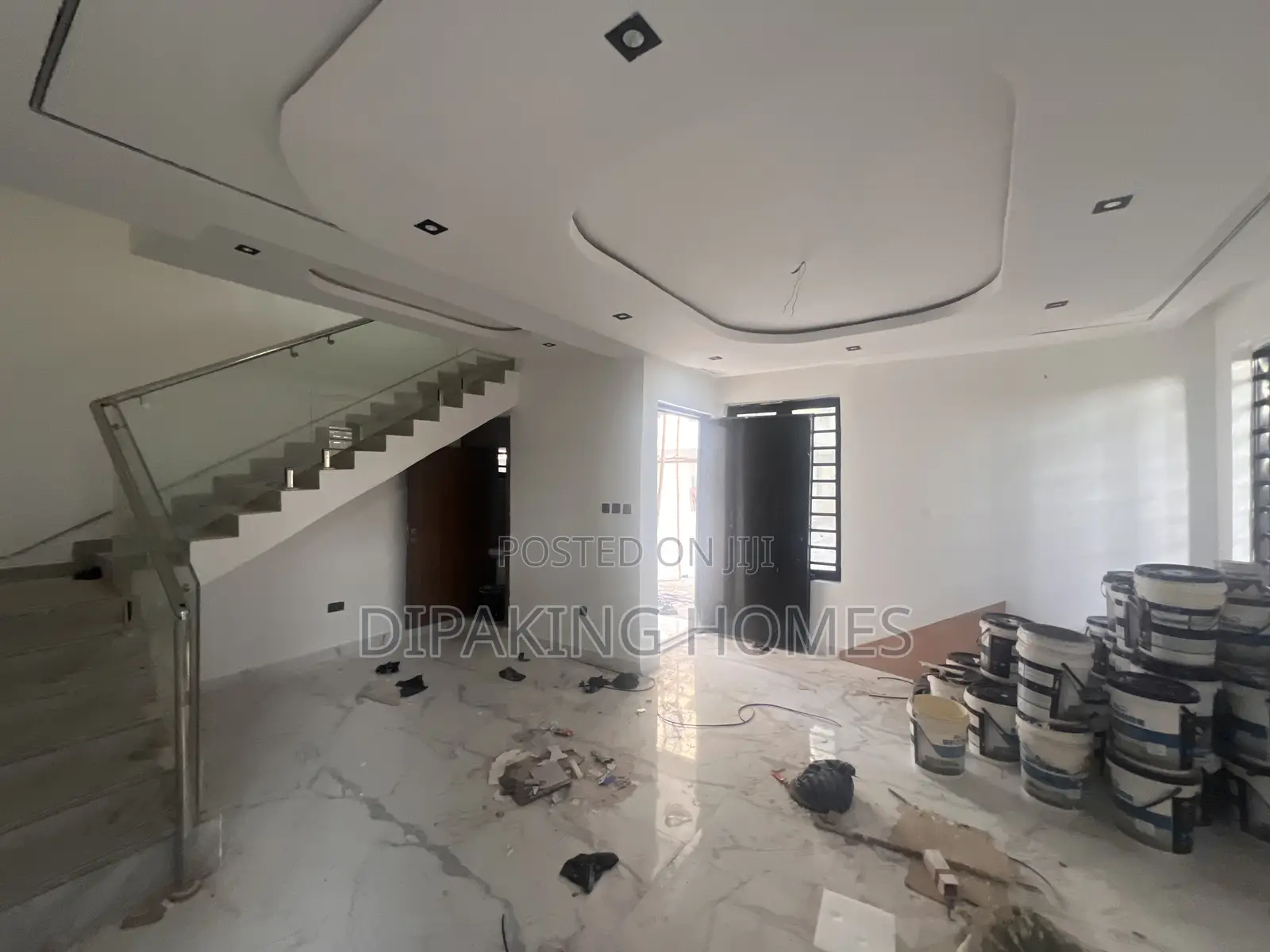 4bdrm Duplex in Ogba for sale