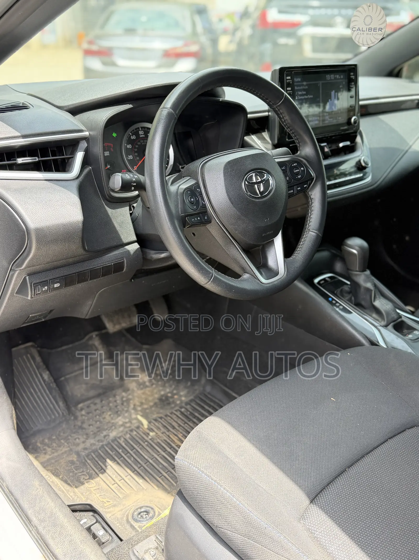 Toyota Corolla SE 2022 Silver