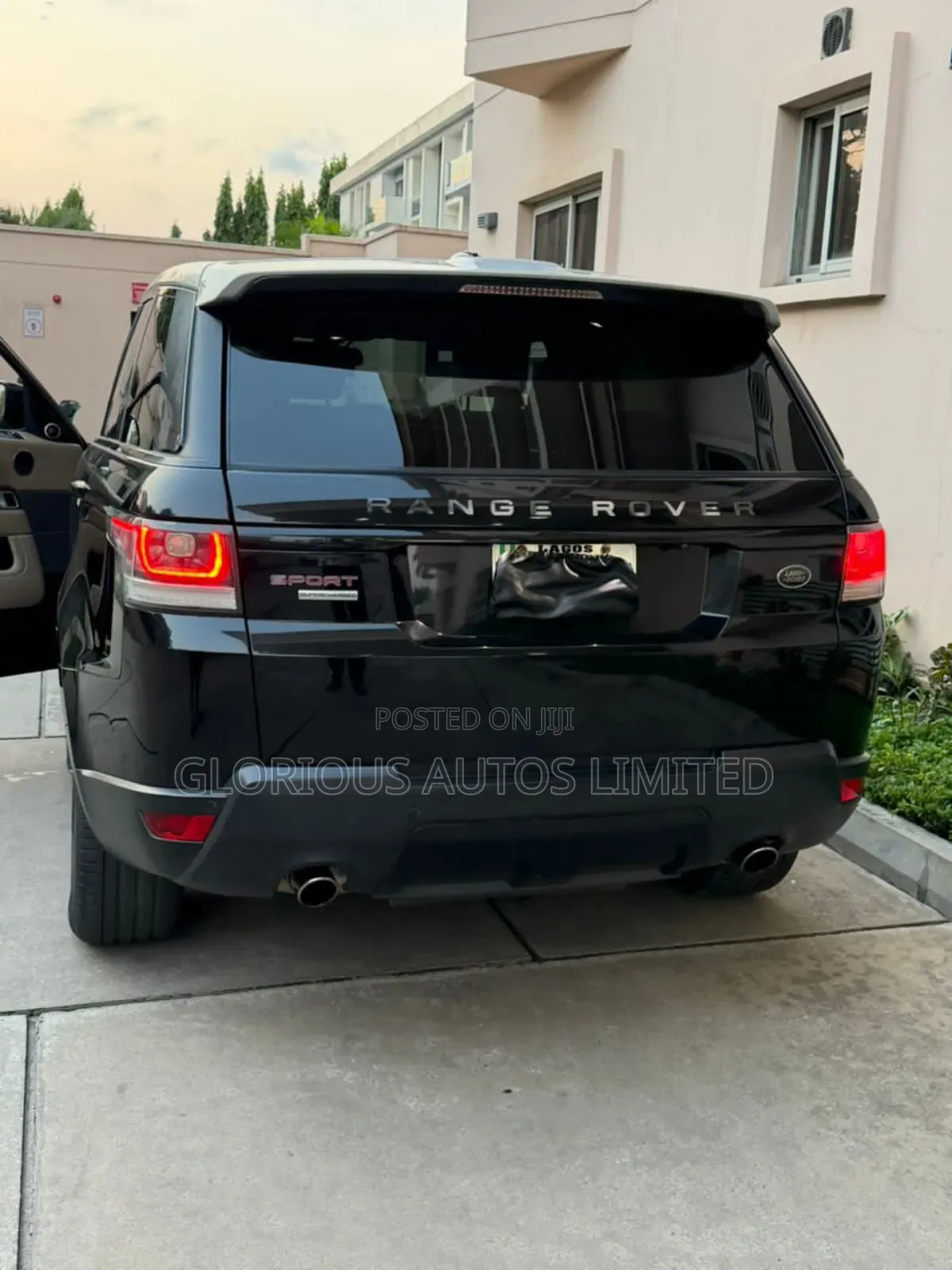 Land Rover Range Rover Sport Autobiography 4x4 (5.0L 8cyl 8A) 2016