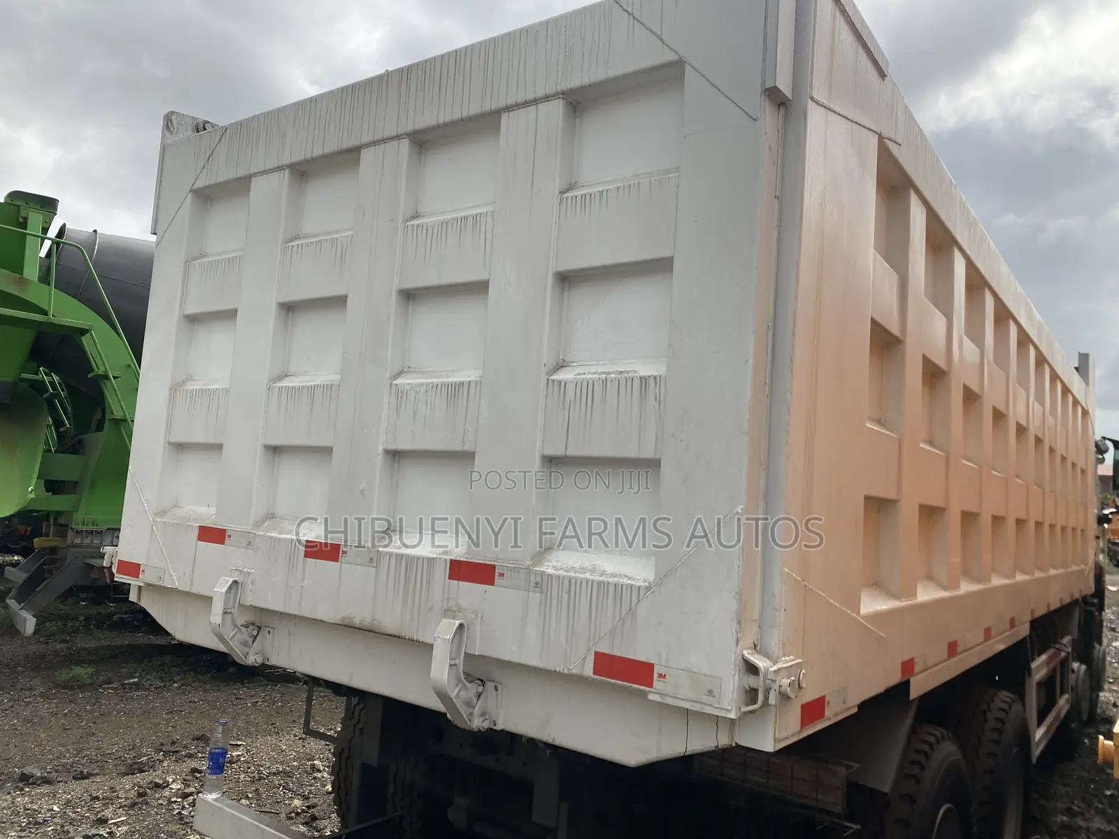 Howo 371hp Covid19 Tipper 12tyres - 45tons
