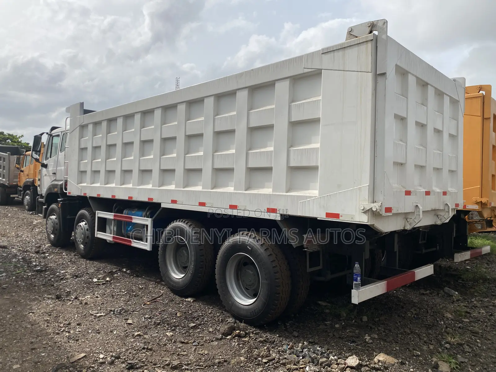 Howo 371hp Covid19 Tipper 12tyres - 45tons