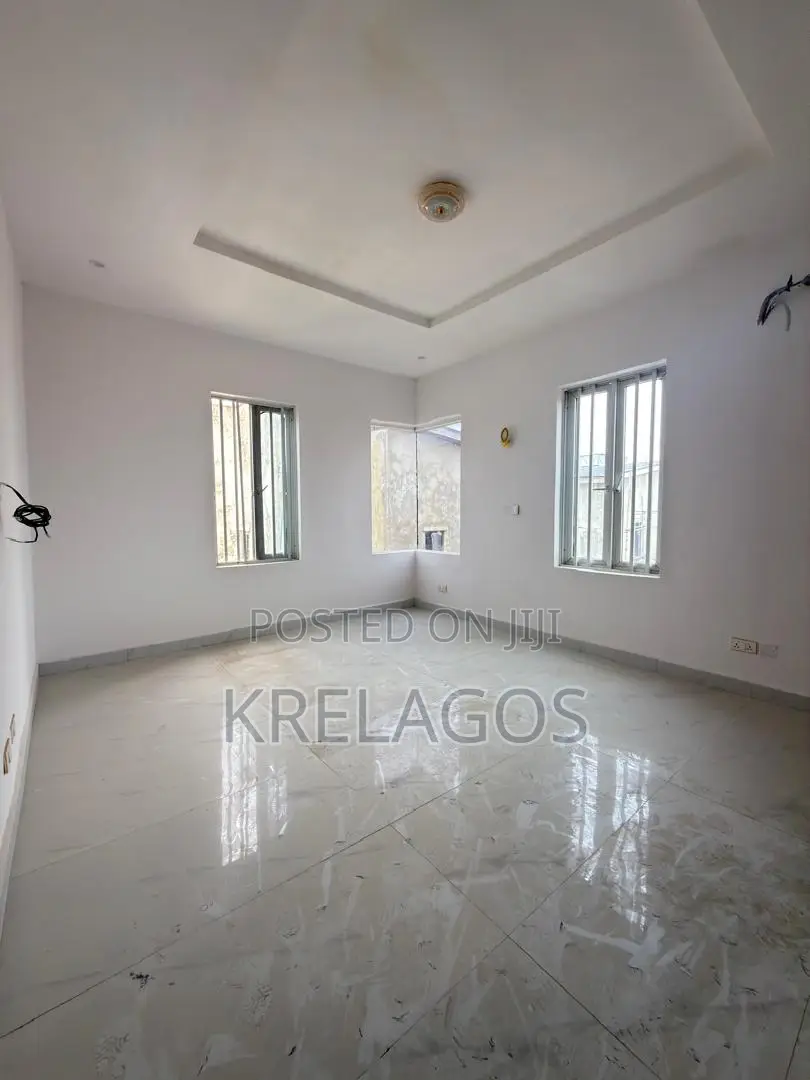 2bdrm Apartment in Ikate for sale