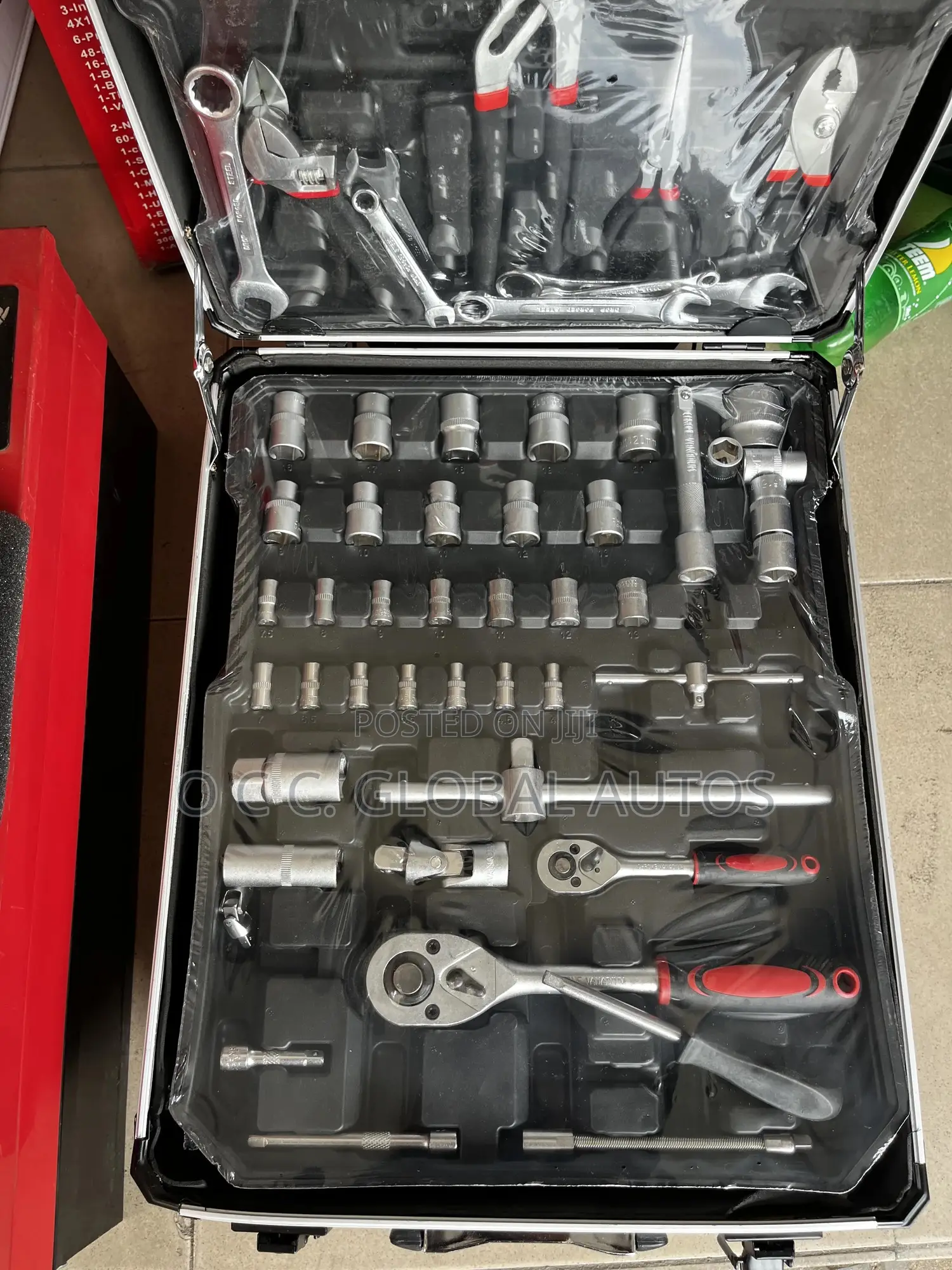 Complete Set of Tools Box Contains 499pcs of Spanners