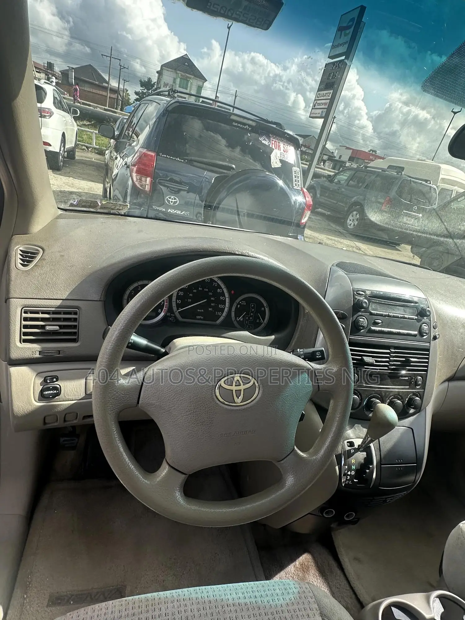 Toyota Sienna LE 2008 White