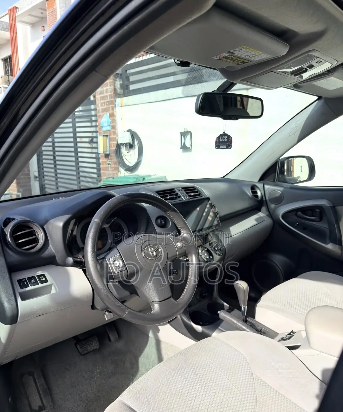Toyota RAV4 2010 Black