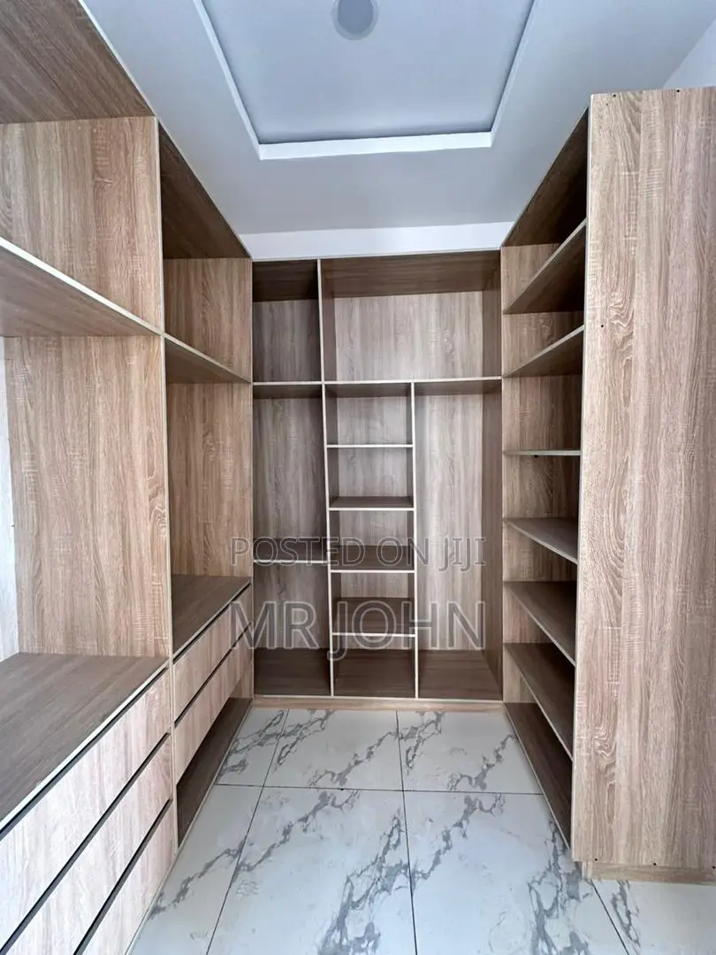 4bdrm House in Ologolo Big Marvel, Lekki for sale