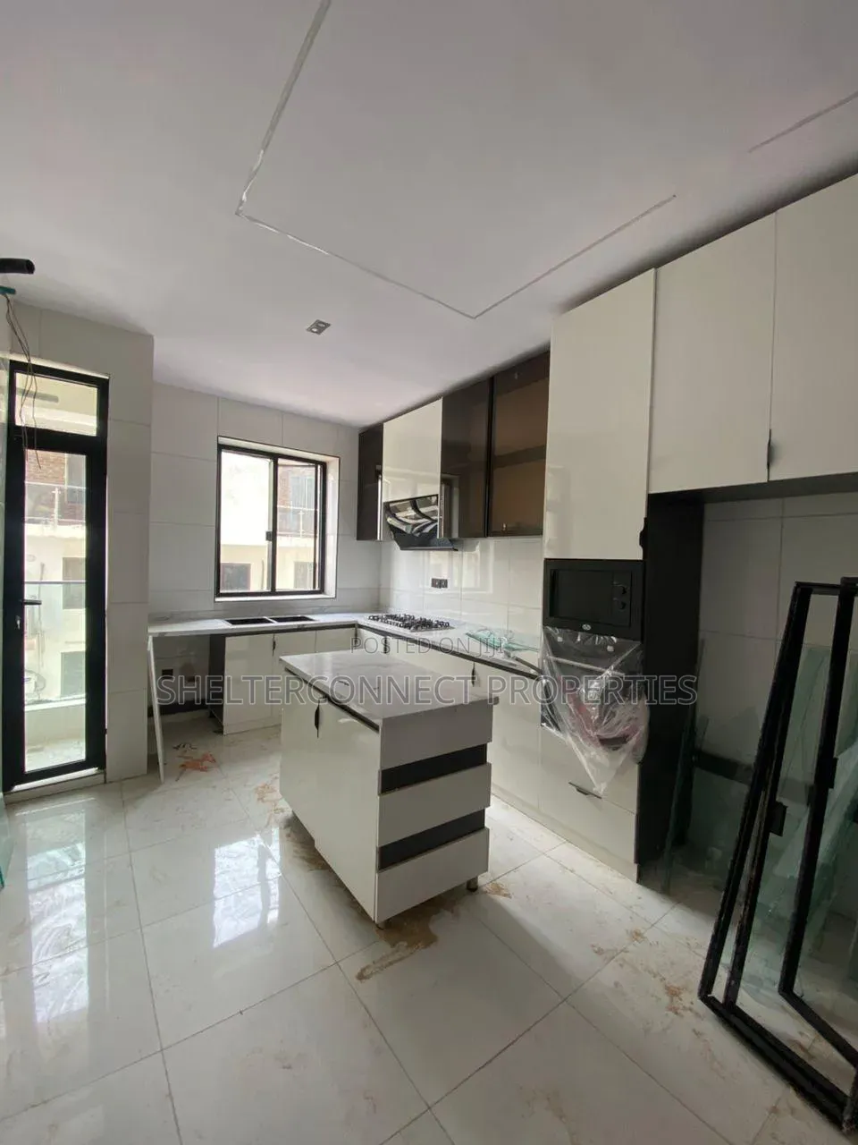 3bdrm Apartment in Ikate for sale