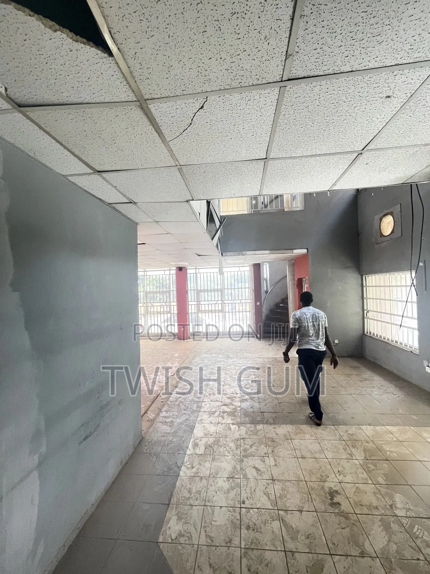 To Let-Banking Hall, Supermarket,Pharmacy, Office Studios,(Two Floors)