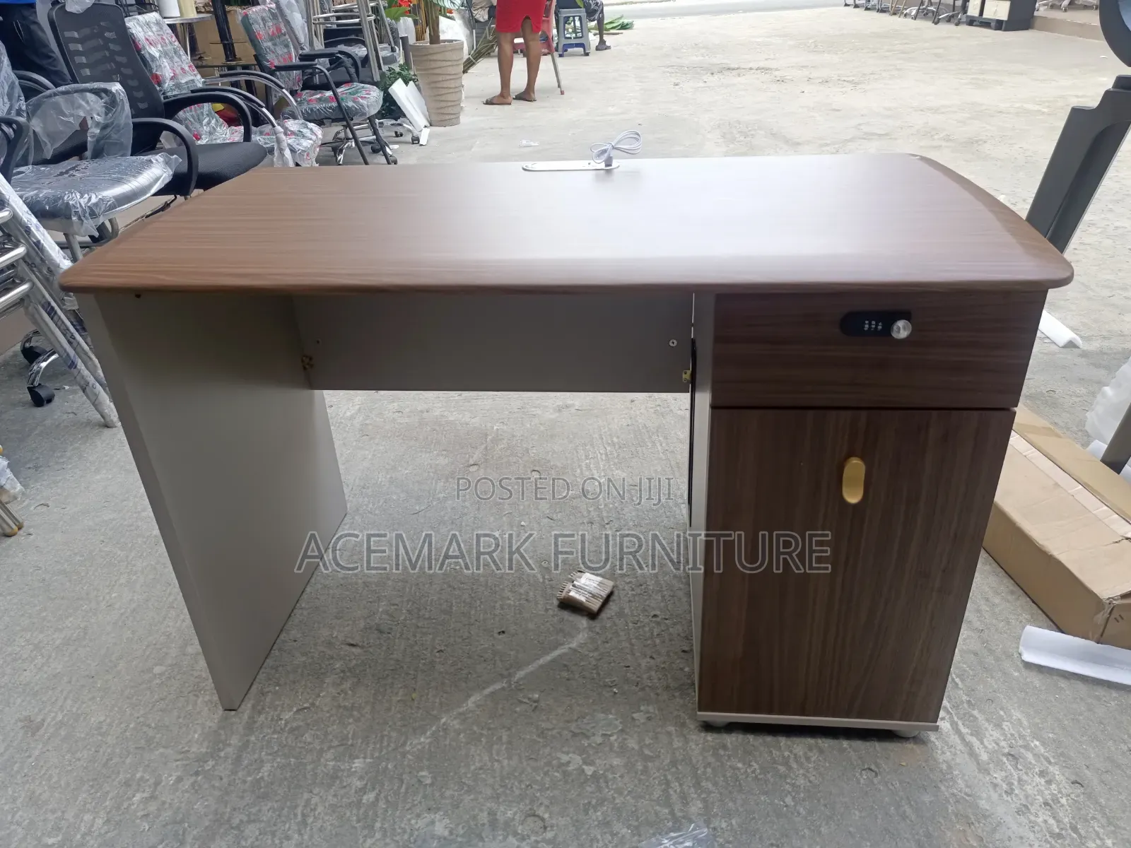 Mini Executive Office Table