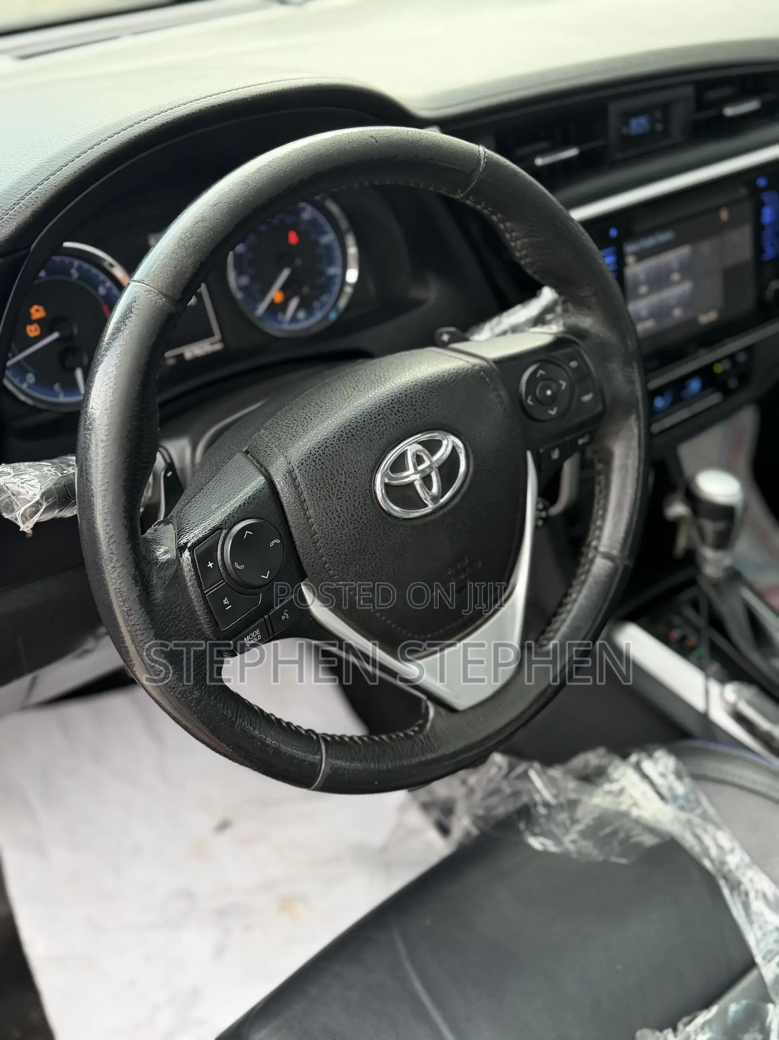 Toyota Corolla 2017 Red
