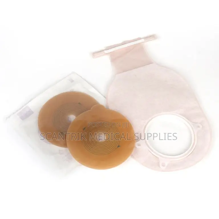 Odor-Control Colostomy Bag for Discreet Use