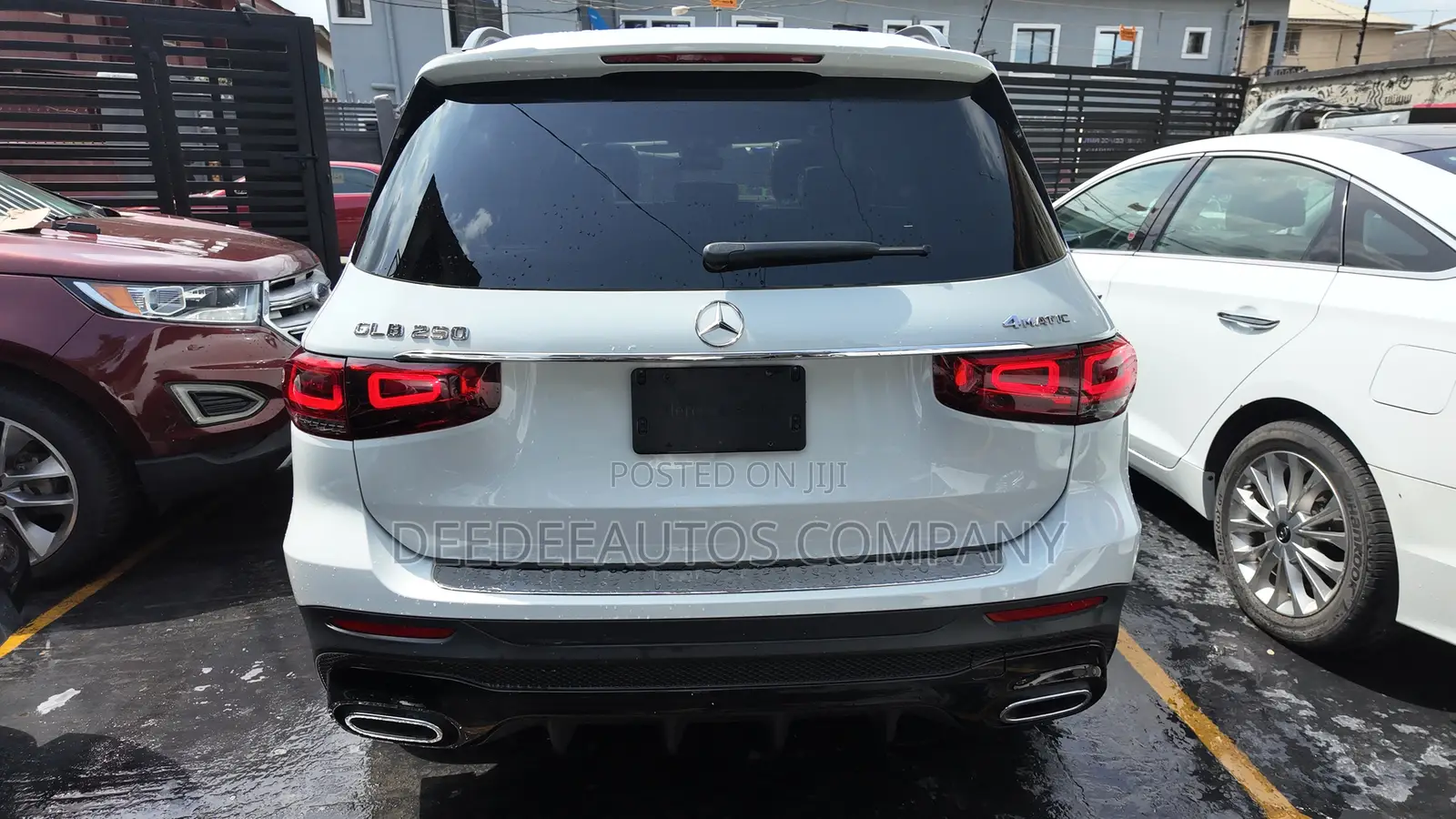Mercedes-Benz GLB-Class GLB 250 4MATIC 2022 White