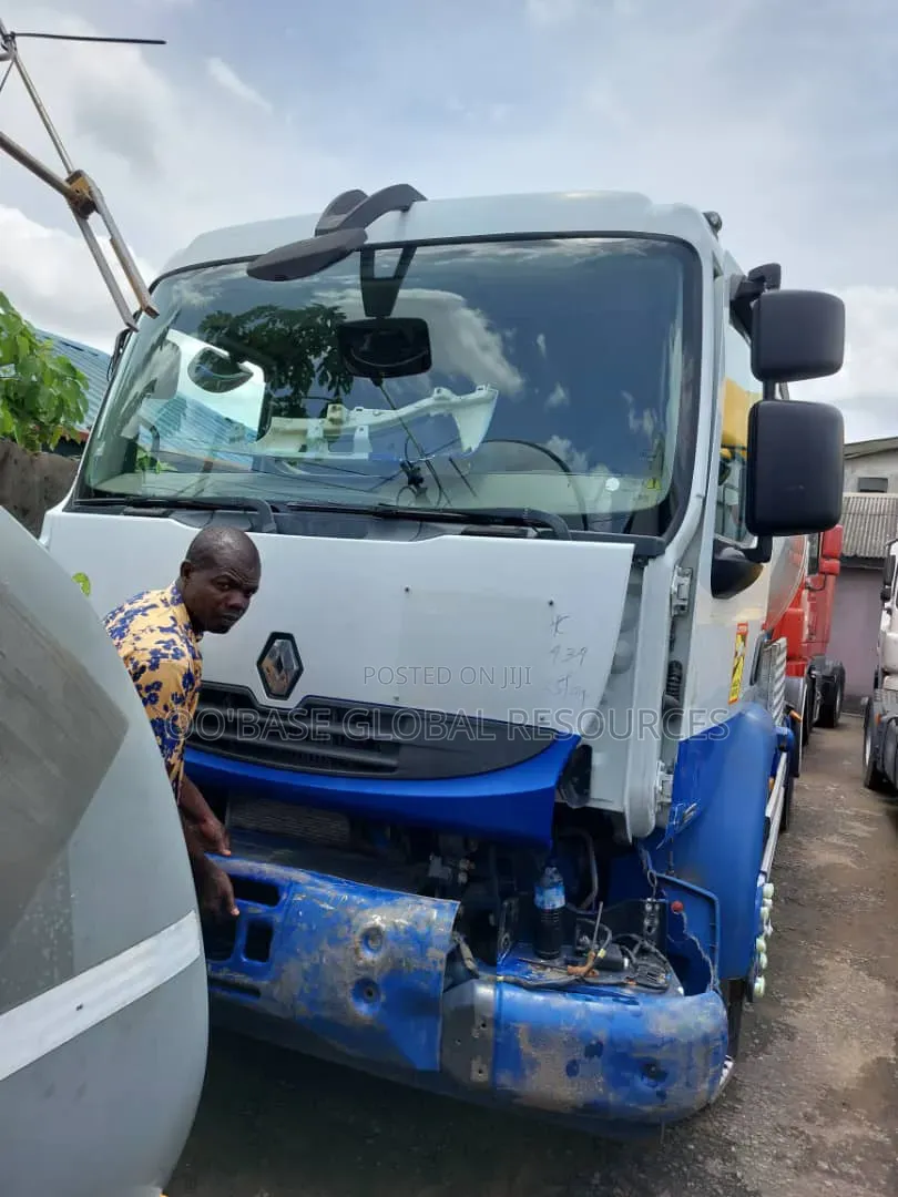 10tonnes Renault LPG Bobtail