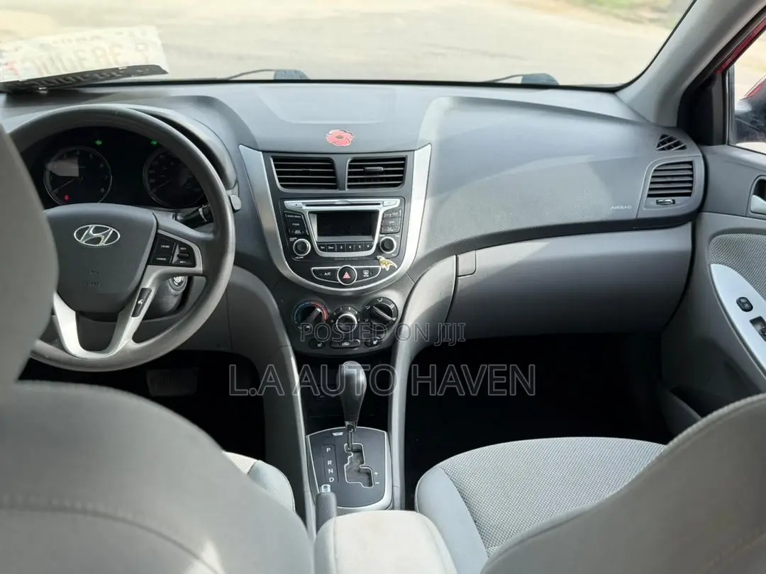 Hyundai Accent 2014 Red