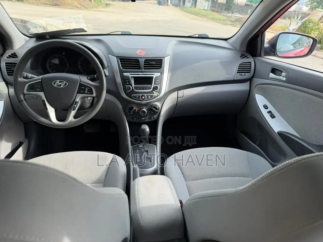 Hyundai Accent 2014 Red