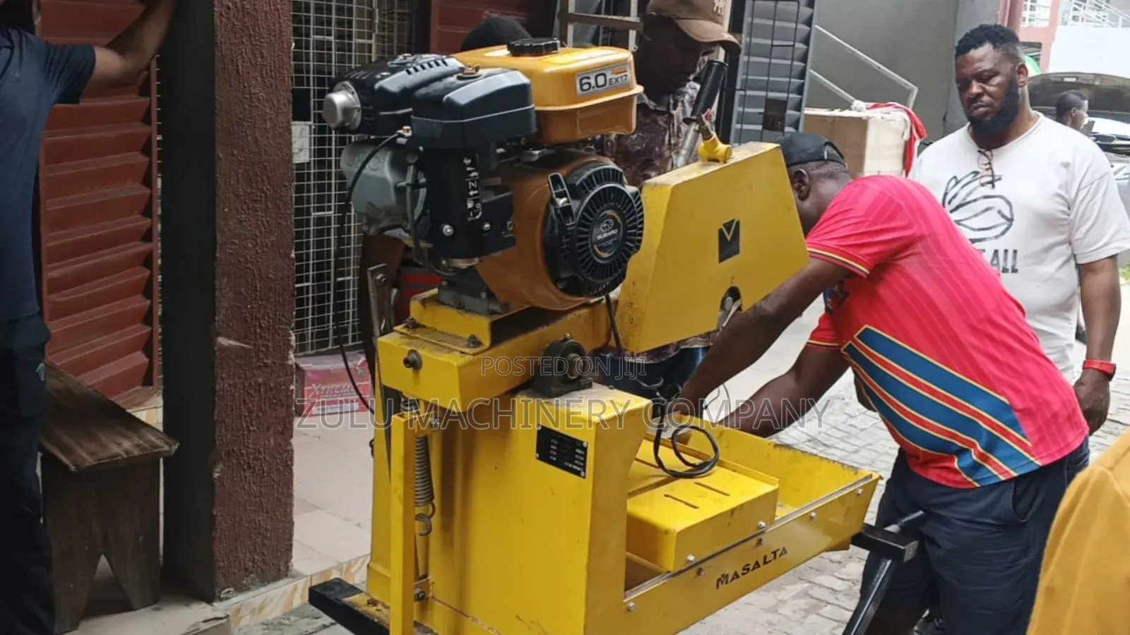 Brick Saw Machine