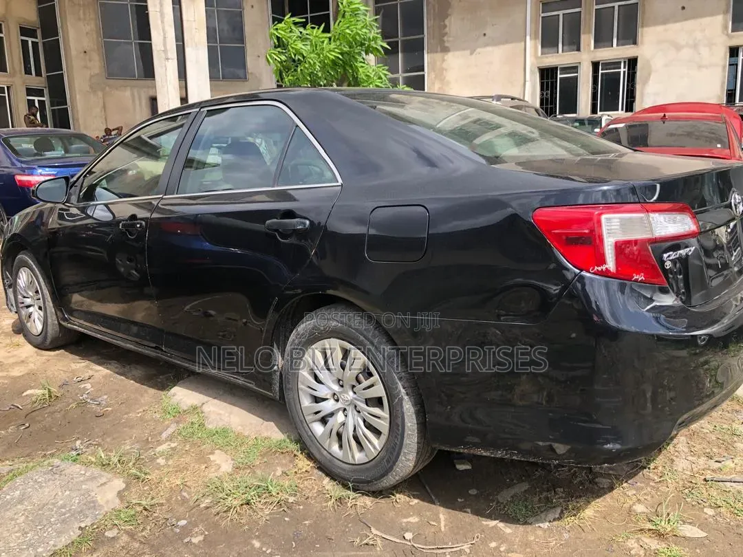 Toyota Camry 2012 Black