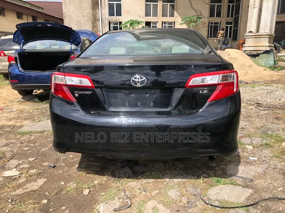 Toyota Camry 2012 Black