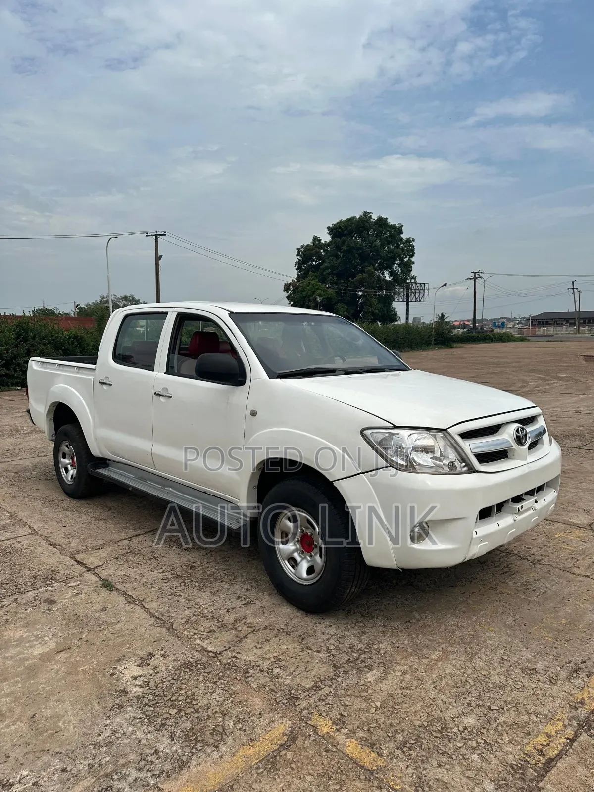 Toyota Hilux 2006 White