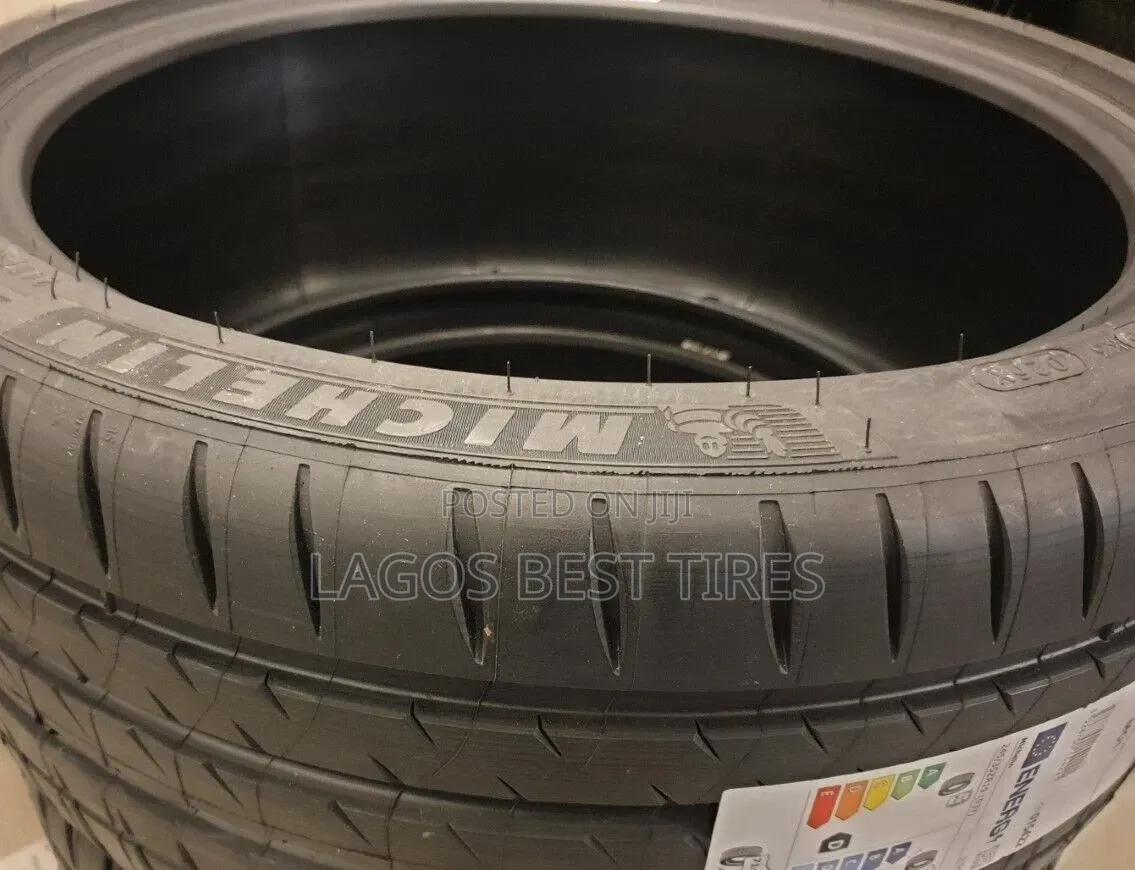 Brand New Michelin Pilot Sport 4 S (285/30zr20) – Performancetire