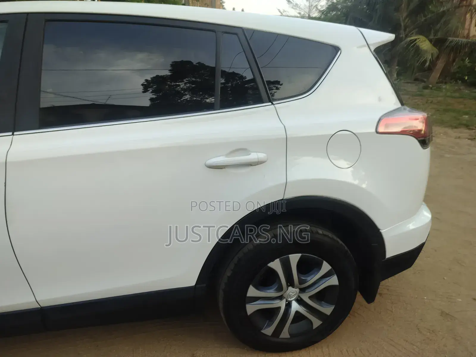 Toyota RAV4 2018 White