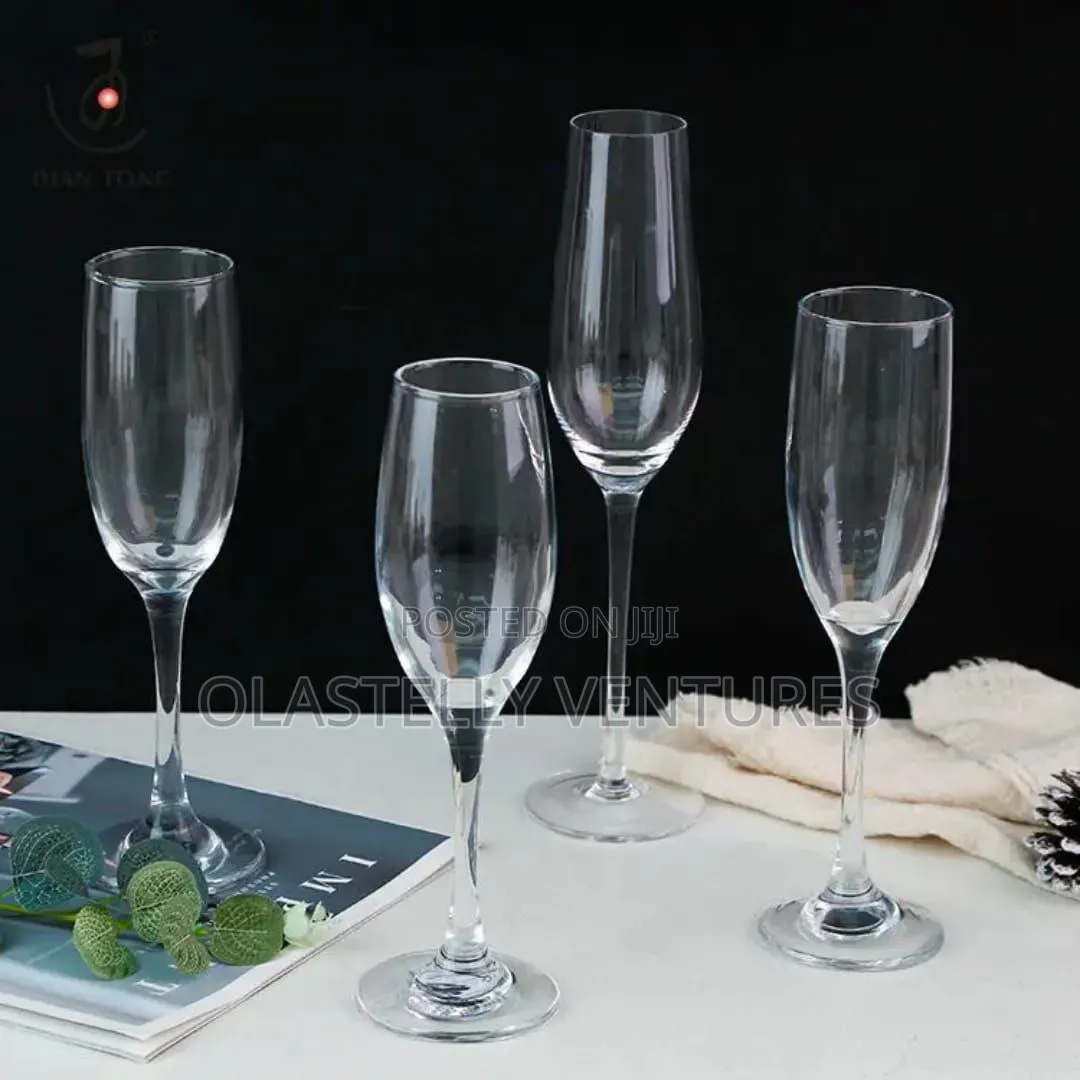 Quality Acrylic Champagne Cup. H