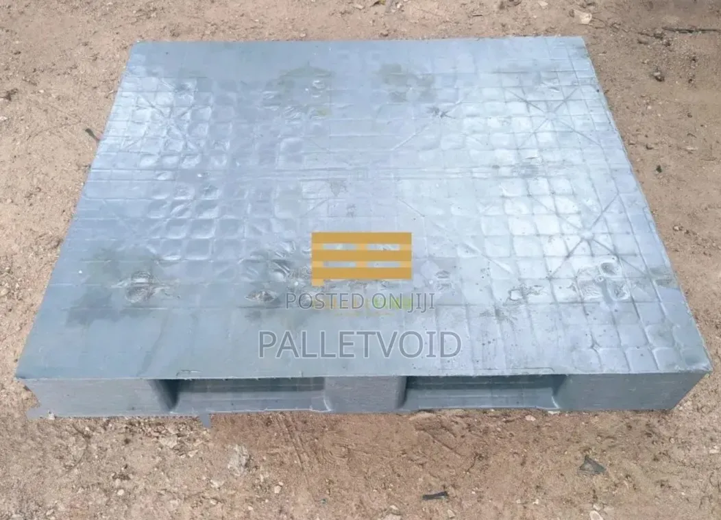 Oversabi Plastic Pallet Wey No Dey Greeee
