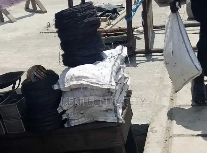 4to 5inch Bag of Nails