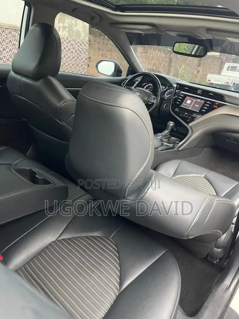 Toyota Camry 2021 White