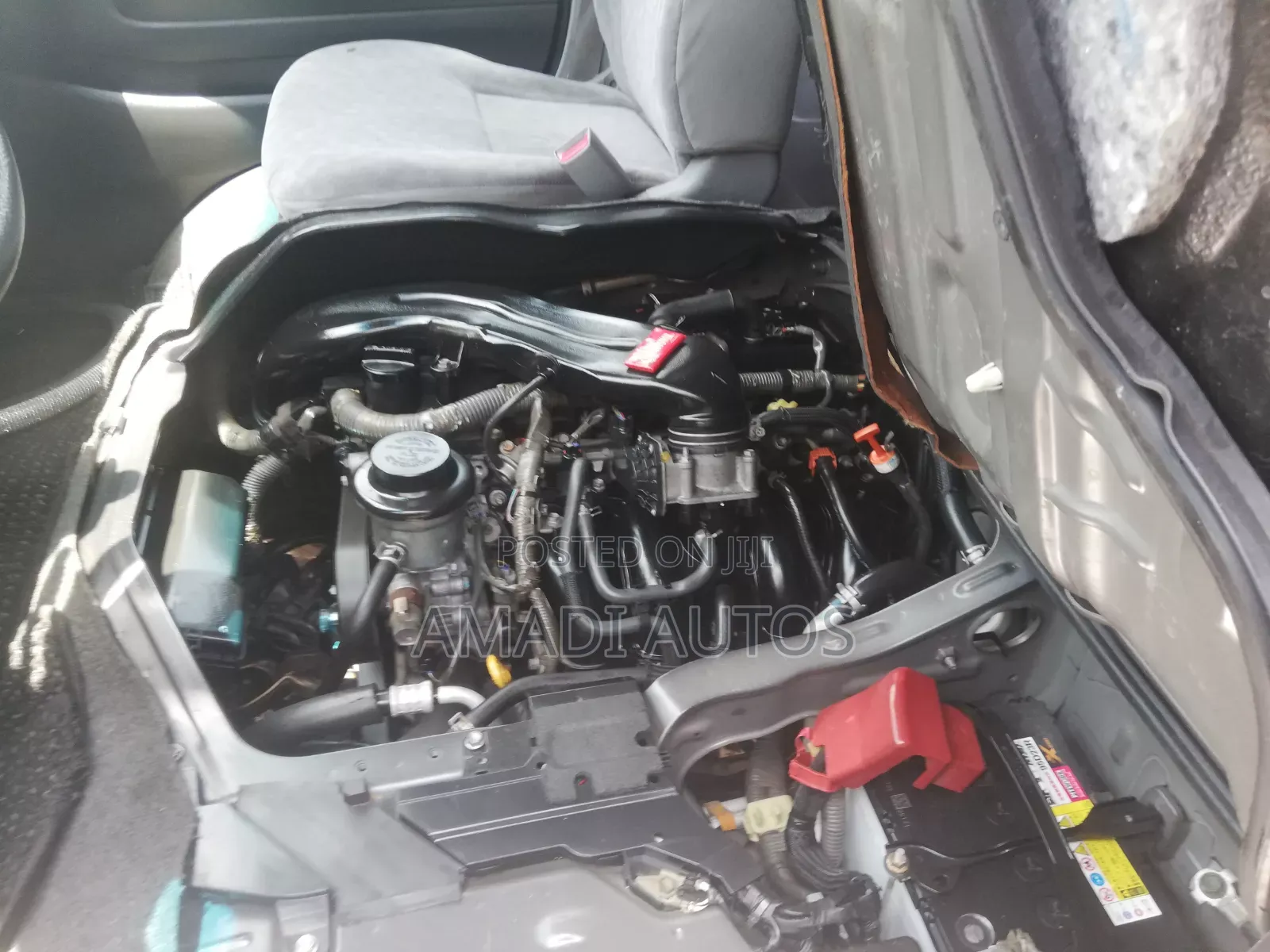 Toyota HiAce 2012 Black