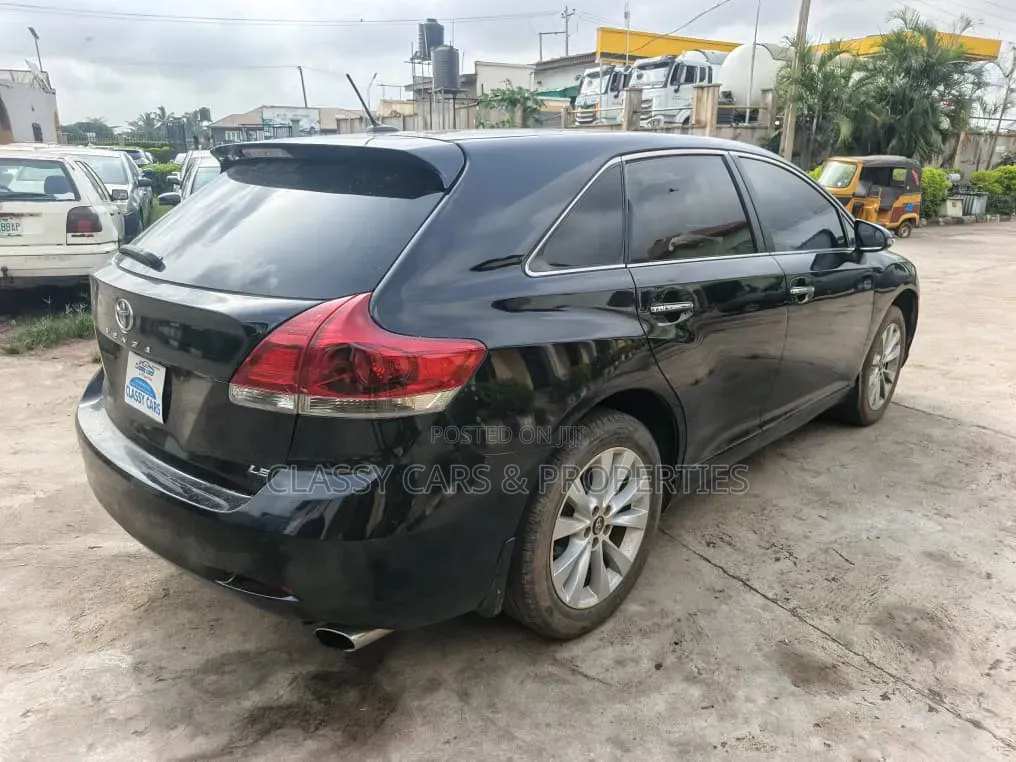 Toyota Venza LE 4dr Wagon (2.7L 4cyl 6A) 2015 Black