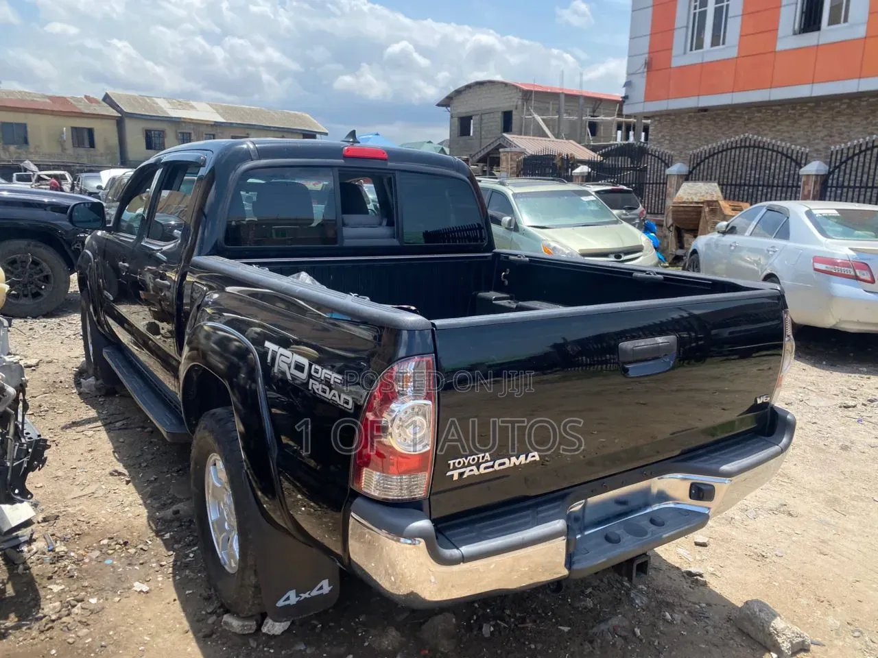 Toyota Tacoma TRD PRO V6 4dr Access Cab 4WD 6.1 ft. SB (4.0L 6cyl 6M)