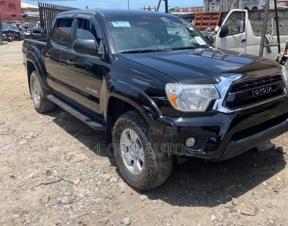Toyota Tacoma TRD PRO V6 4dr Access Cab 4WD 6.1 ft. SB (4.0L 6cyl 6M)