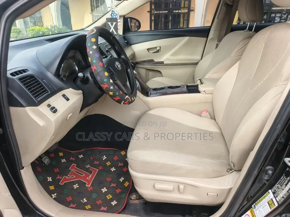 Toyota Venza LE 4dr Wagon (2.7L 4cyl 6A) 2015 Black